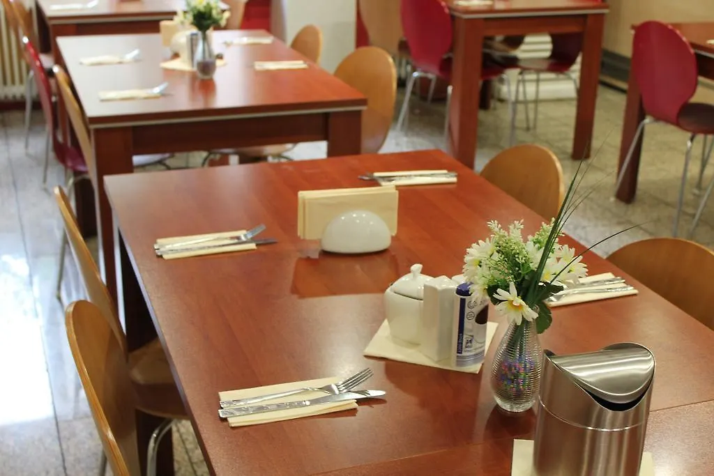 Hotel Atlas Residence Munich