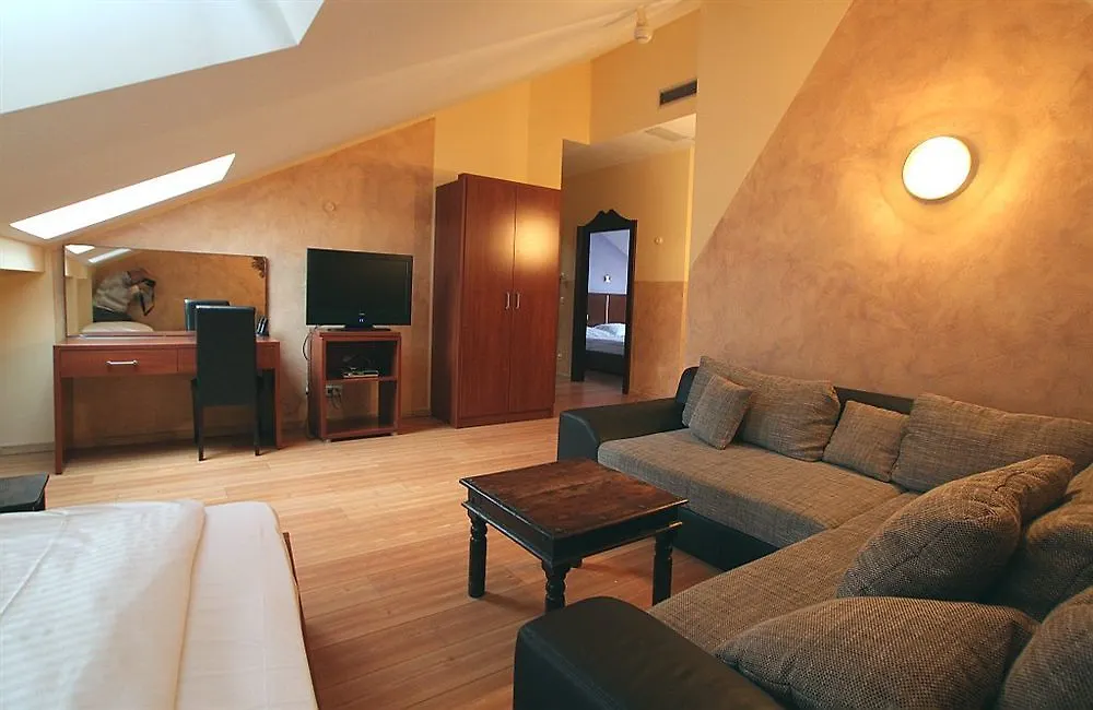 Hotel Atlas Residence Munich